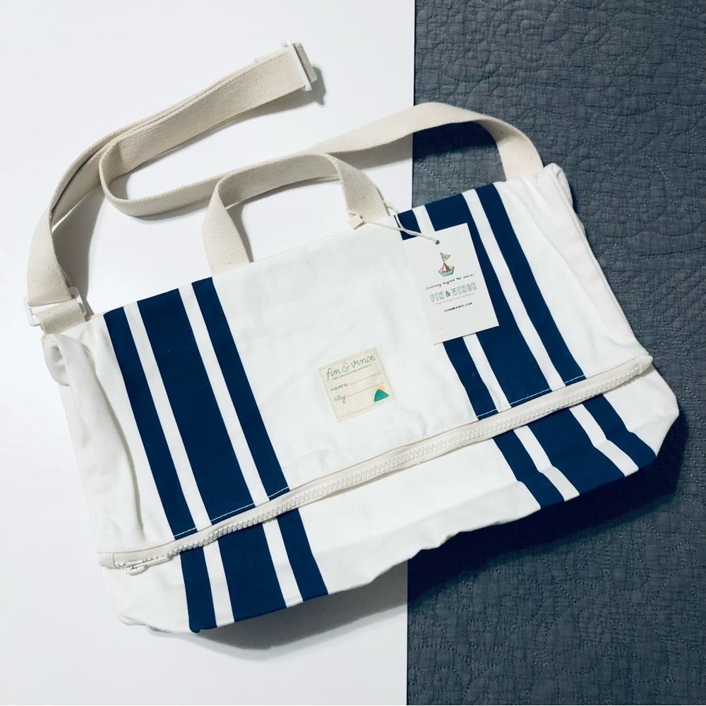 FIN & VINCE Canvas Tote Bag - Ocean • NEW!